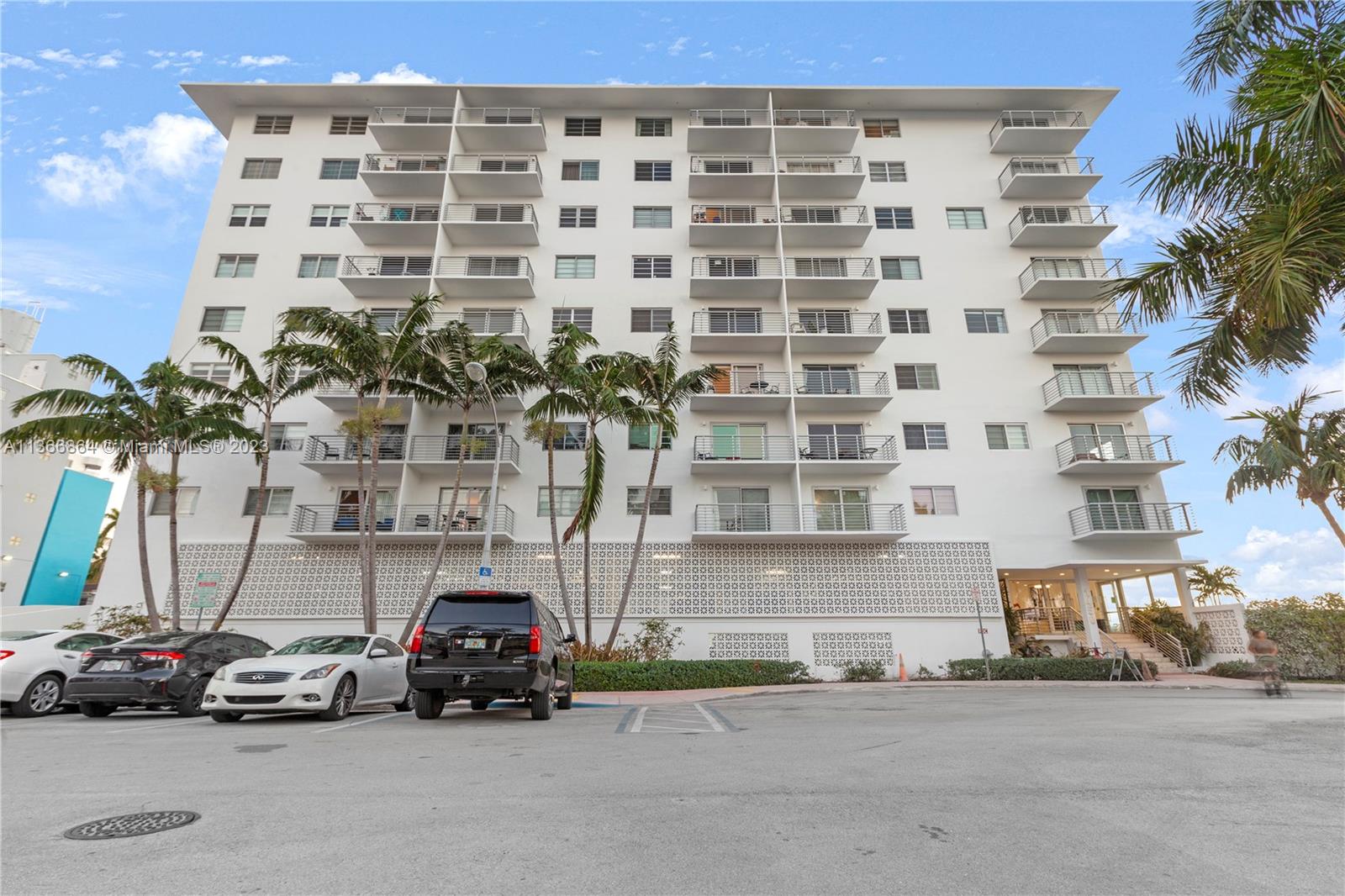 1450 Lincoln Rd # 503