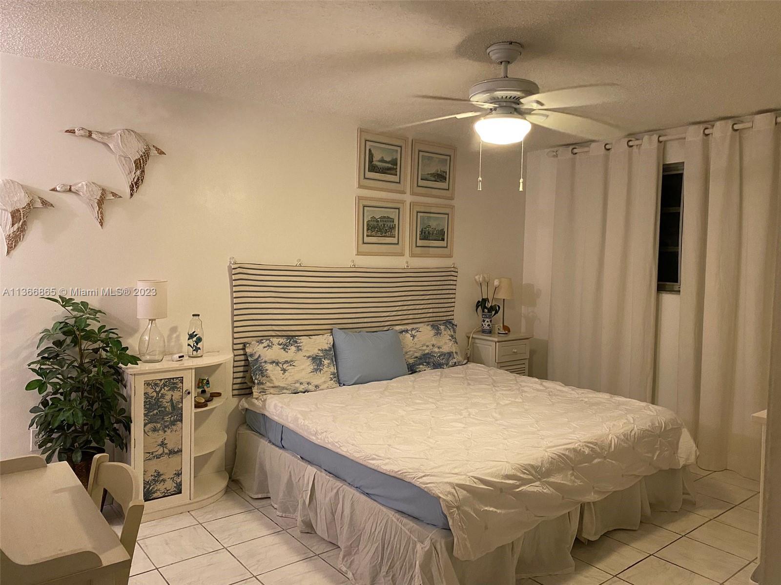 821 Euclid Ave # 302