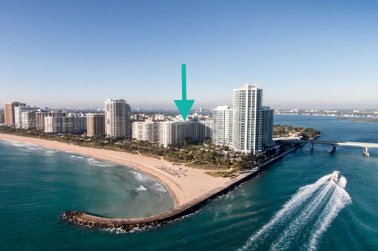 10275 Collins Ave # 922