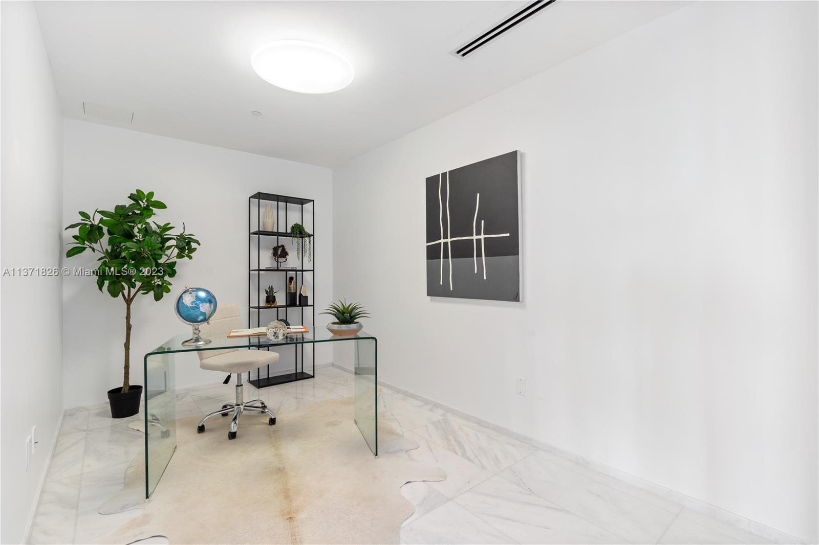 350 Ocean Dr # 305N