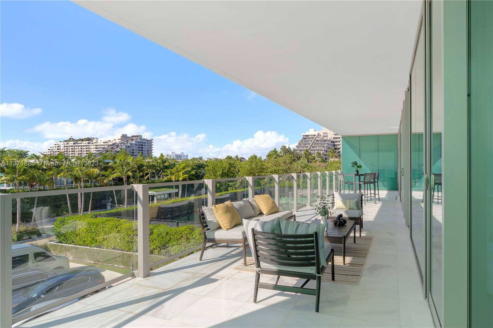 350 Ocean Dr # 305N