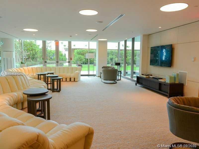350 Ocean Dr # 305N