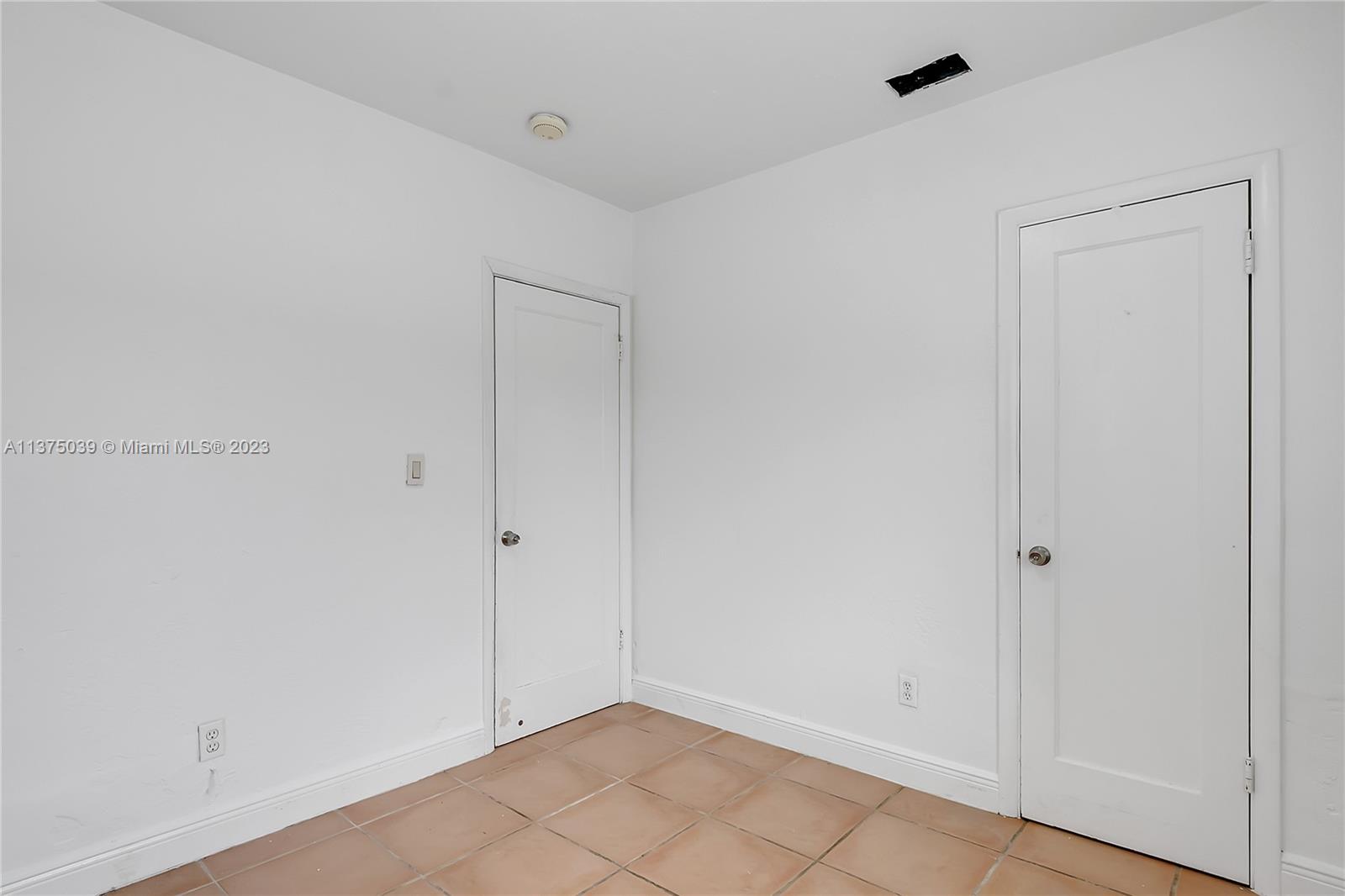 3050 SW 23rd Ter