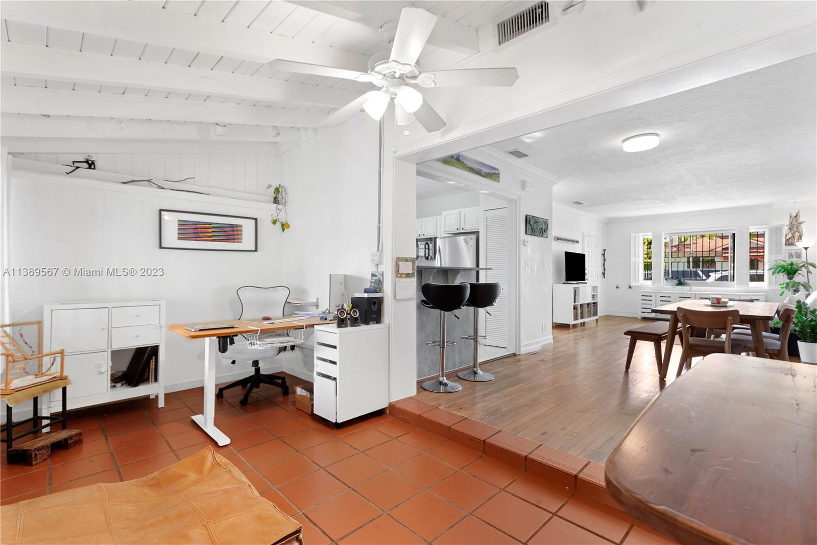2214 SW 17th Ter