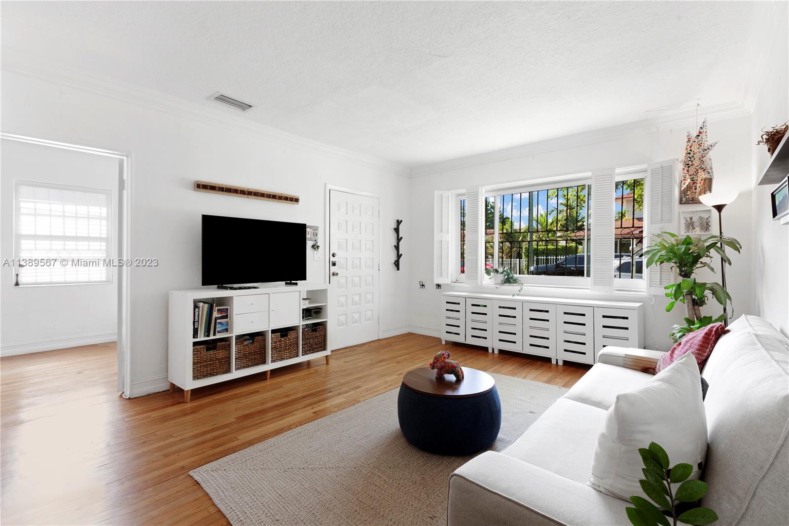 2214 SW 17th Ter
