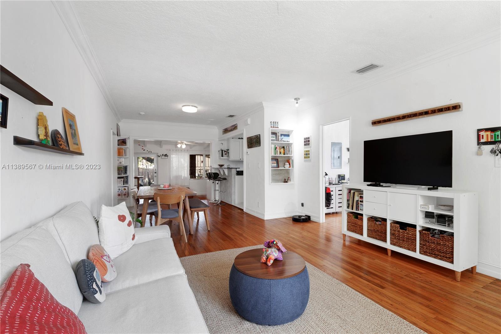 2214 SW 17th Ter