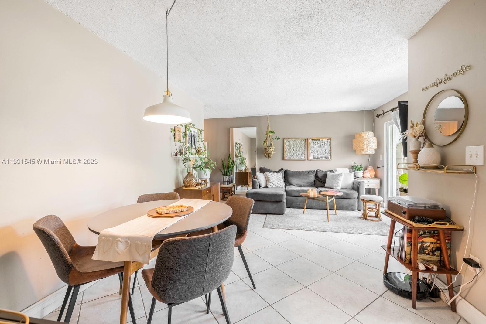 2920 SW 28th Ter # 407