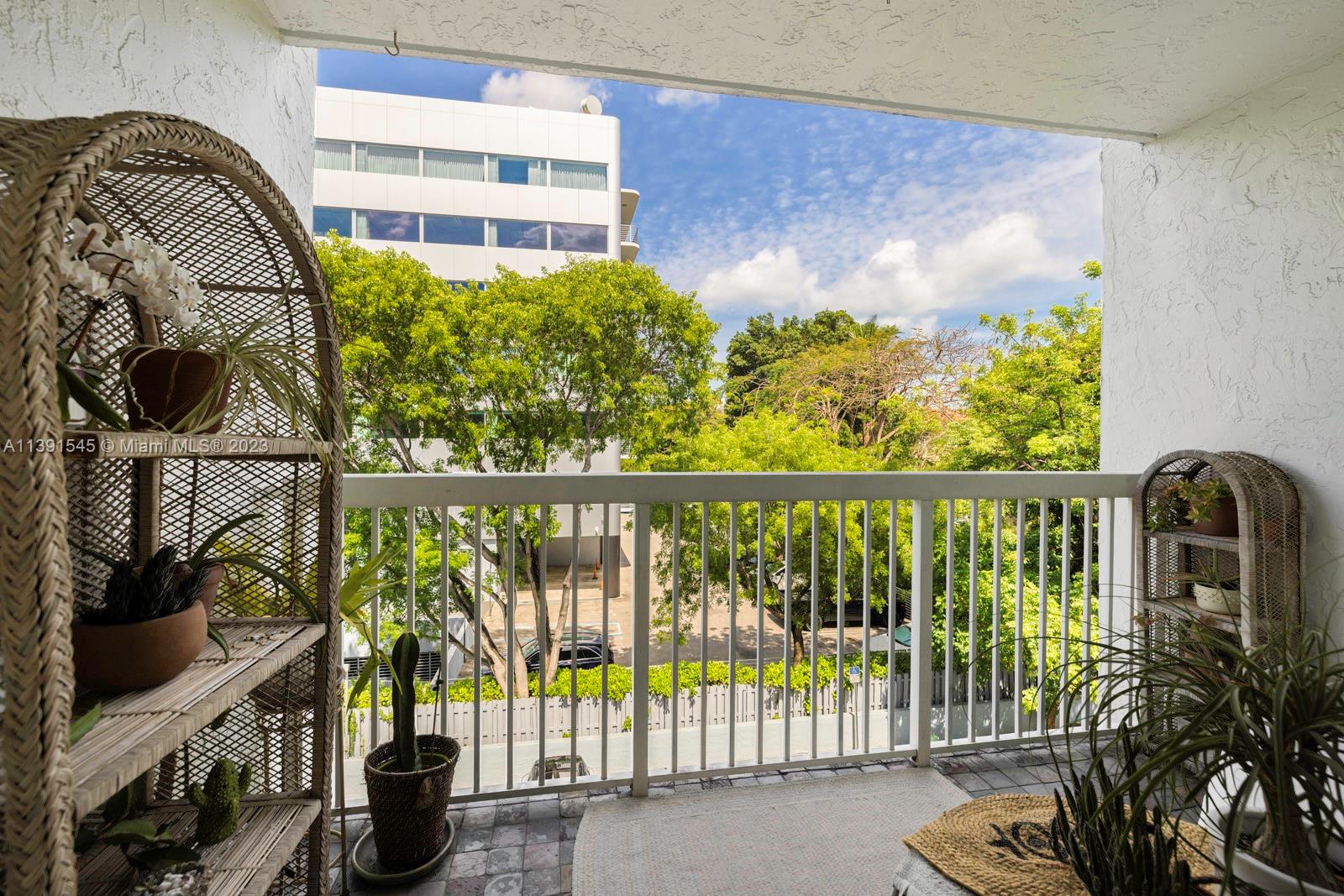 2920 SW 28th Ter # 407