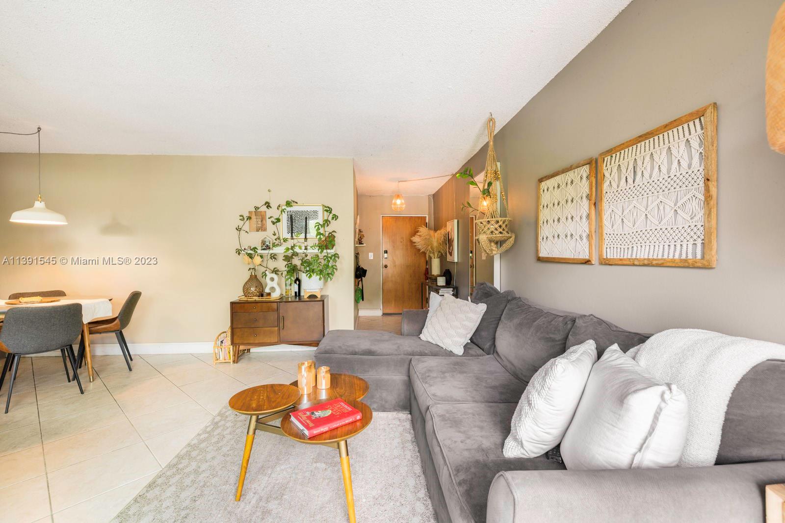 2920 SW 28th Ter # 407