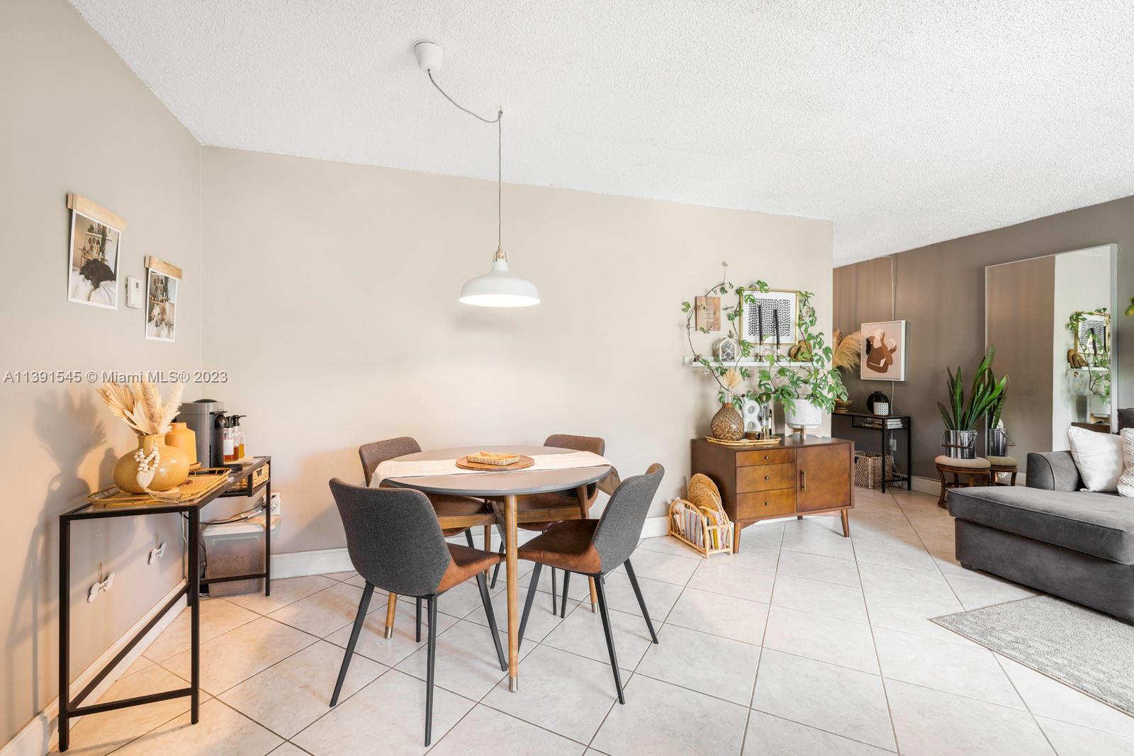 2920 SW 28th Ter # 407