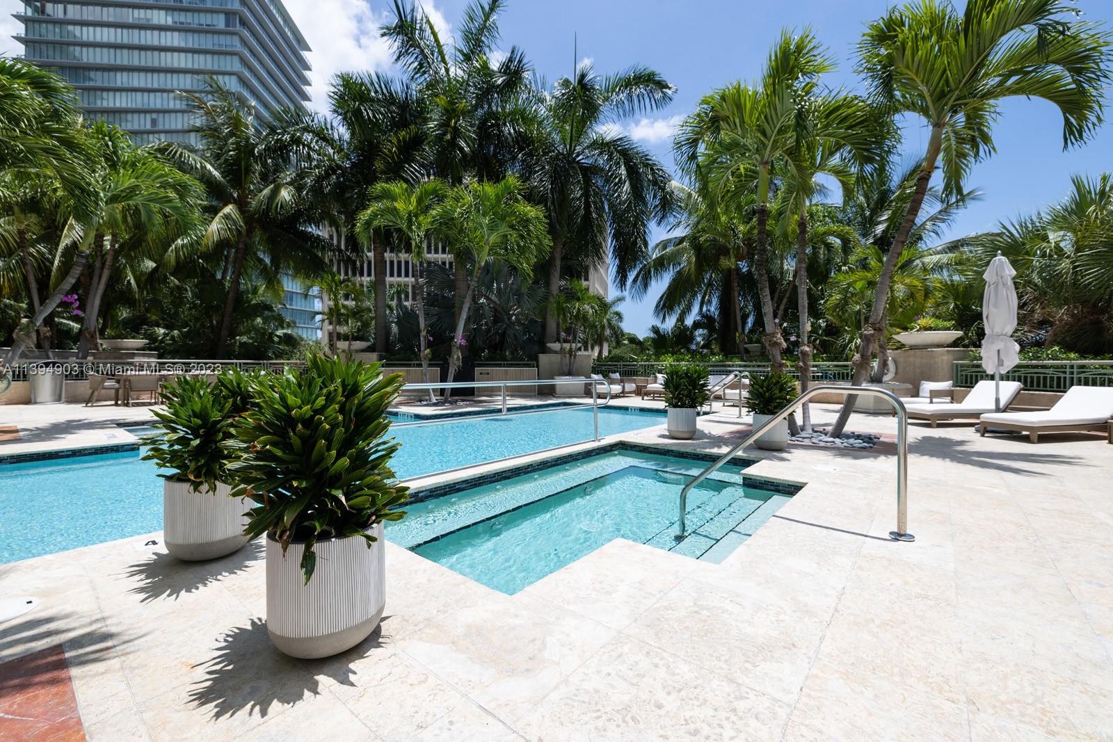 3400 SW 27th Ave # 1407