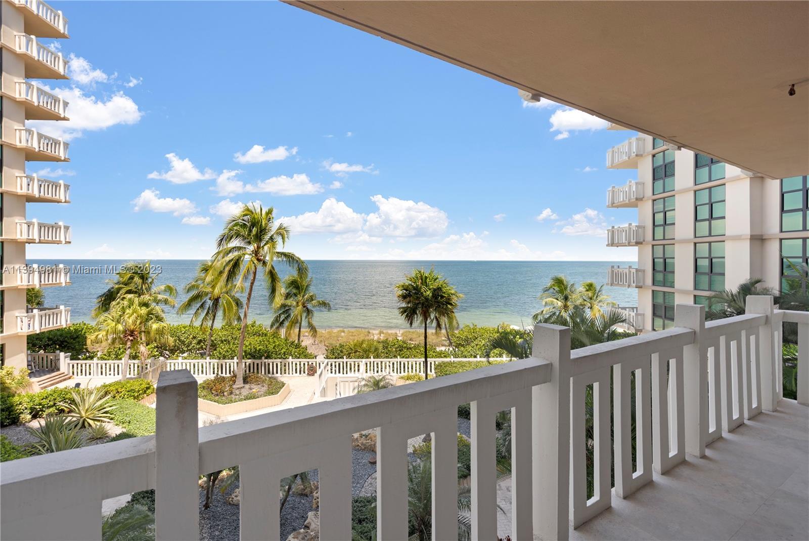 1111 Crandon Blvd # B305