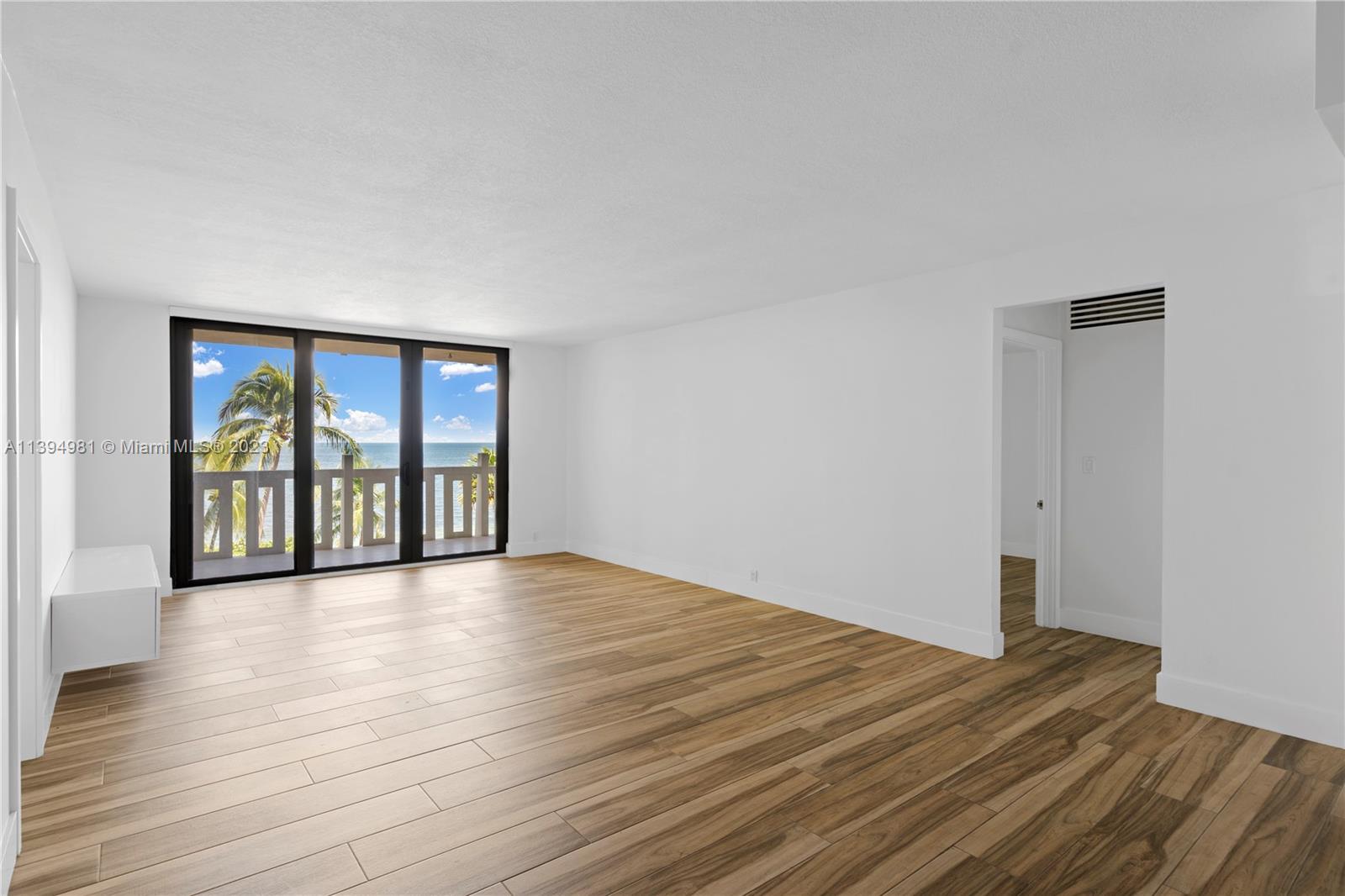1111 Crandon Blvd # B305