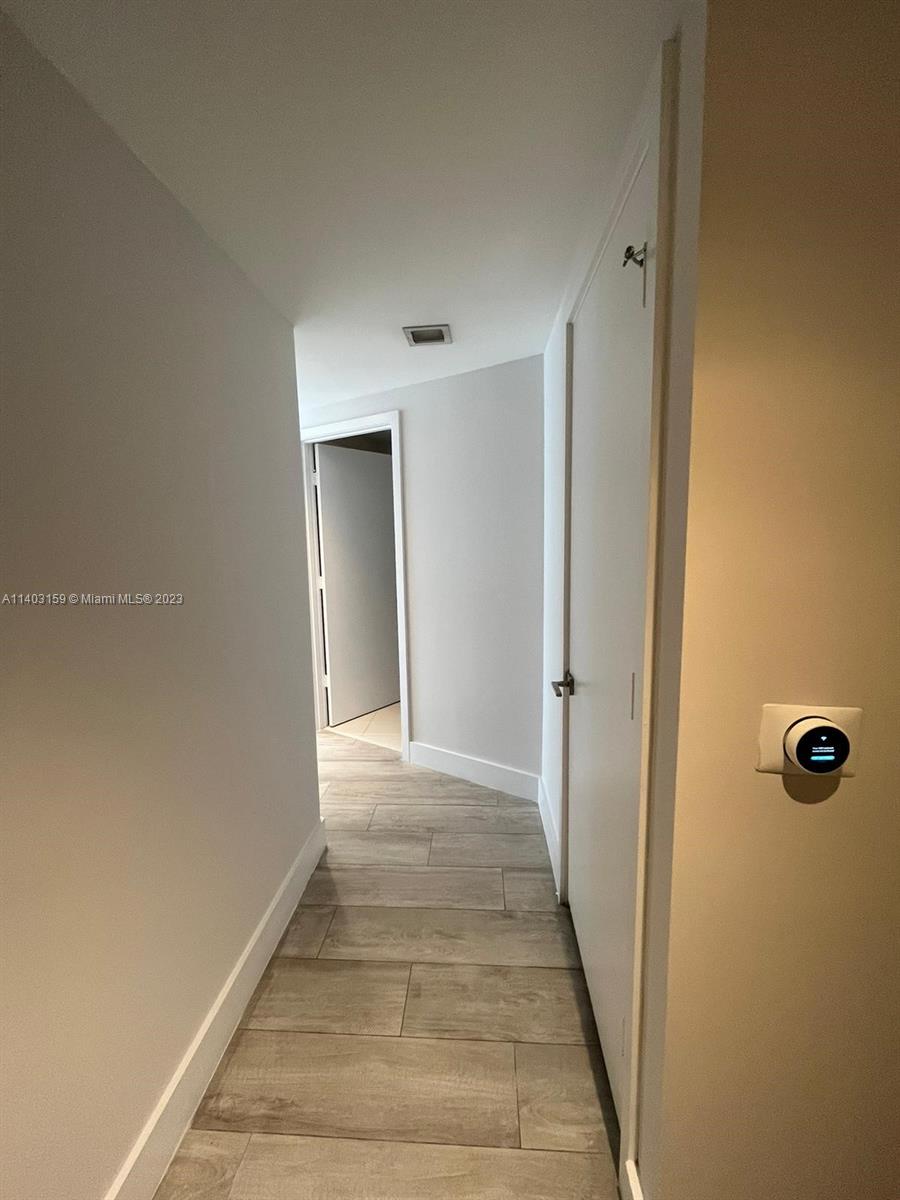 121 NE 34th St # 2101