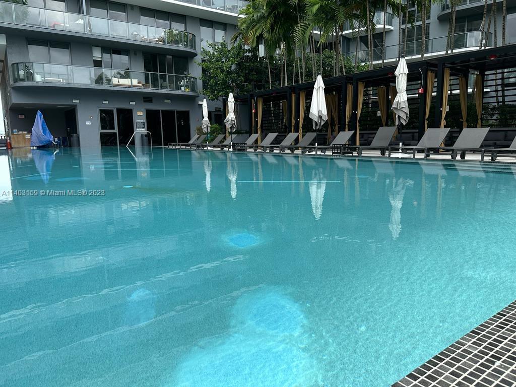 121 NE 34th St # 2101