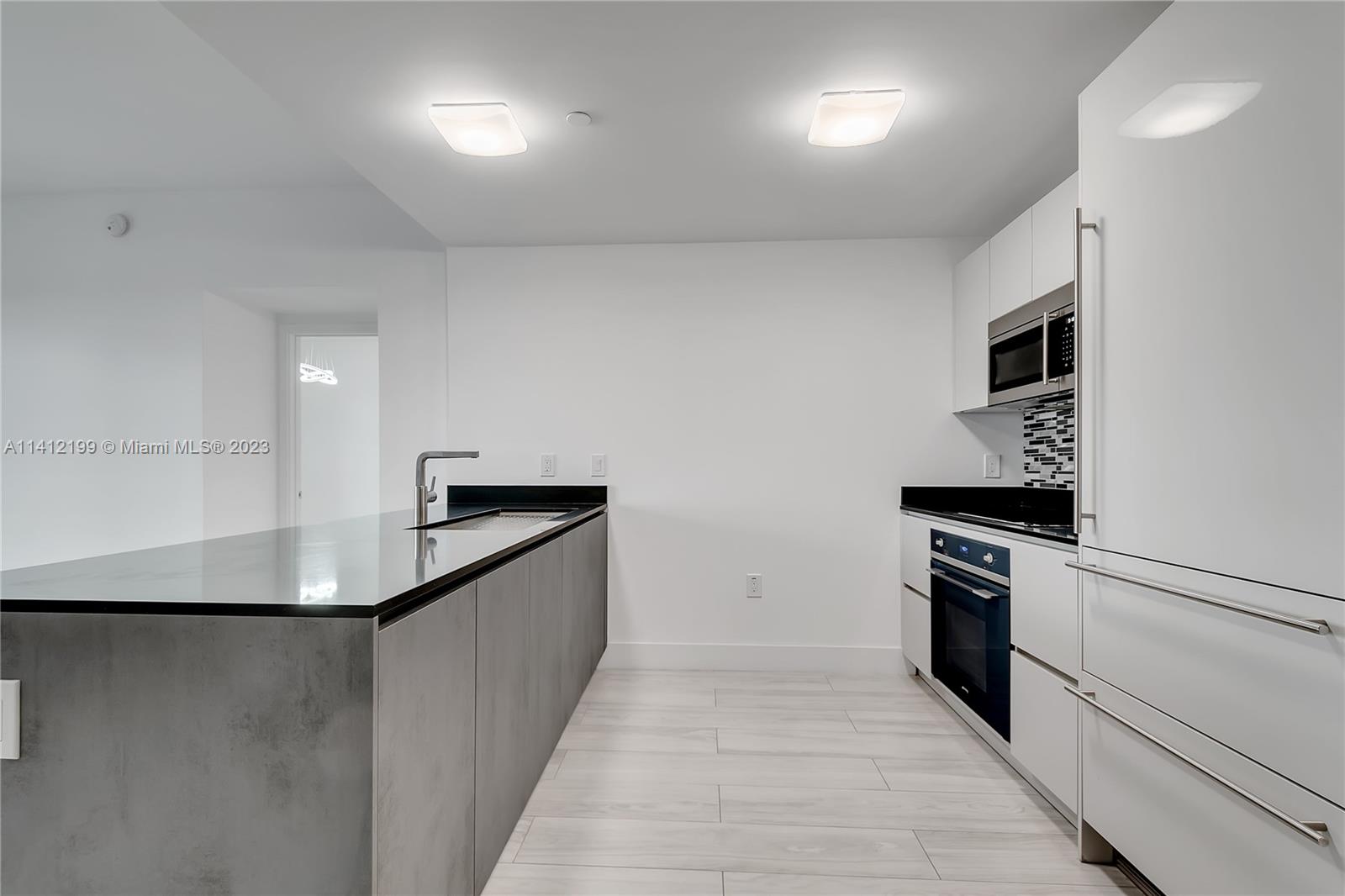 1010 Brickell Ave # 1904