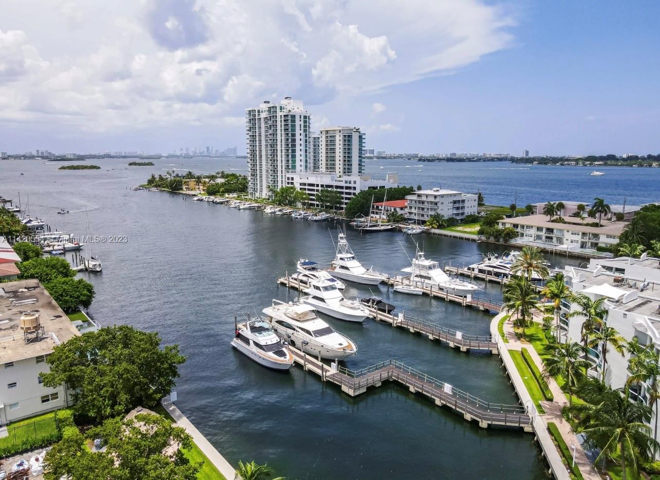 7918 Harbor Island Dr # 211
