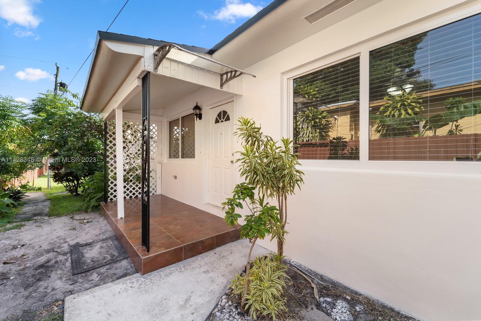 5172 NW 5th St Unit: 5172 Rear Unit