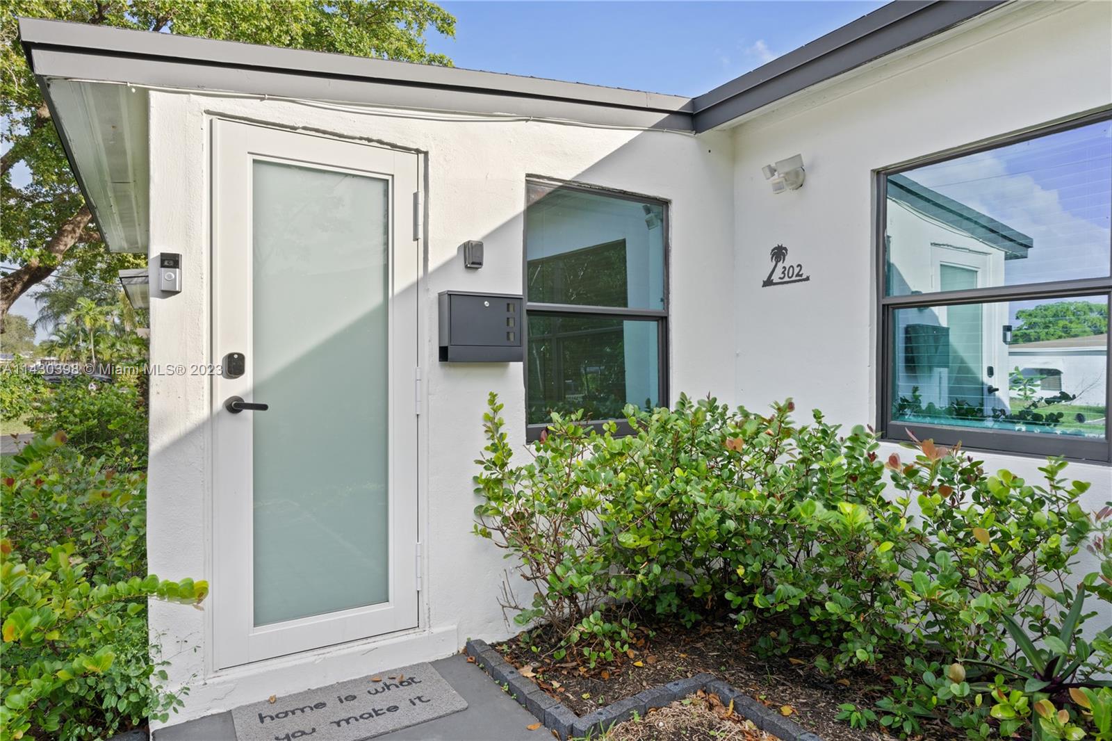 300 SW 23rd St # 2