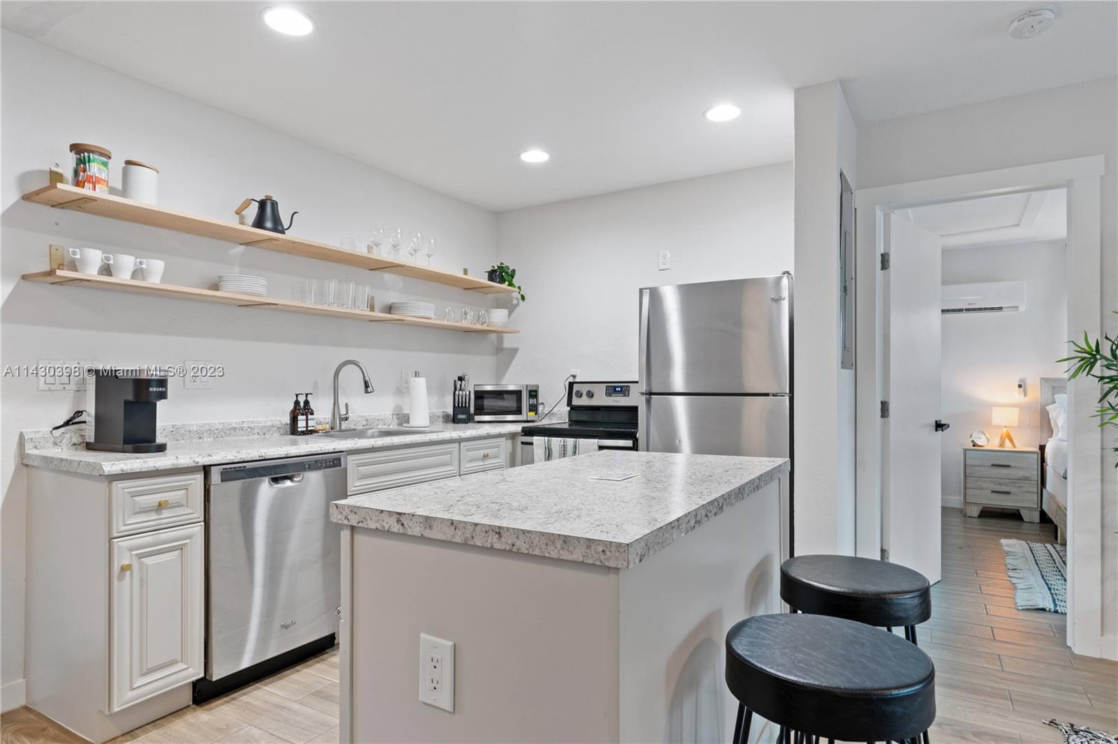 300 SW 23rd St # 2