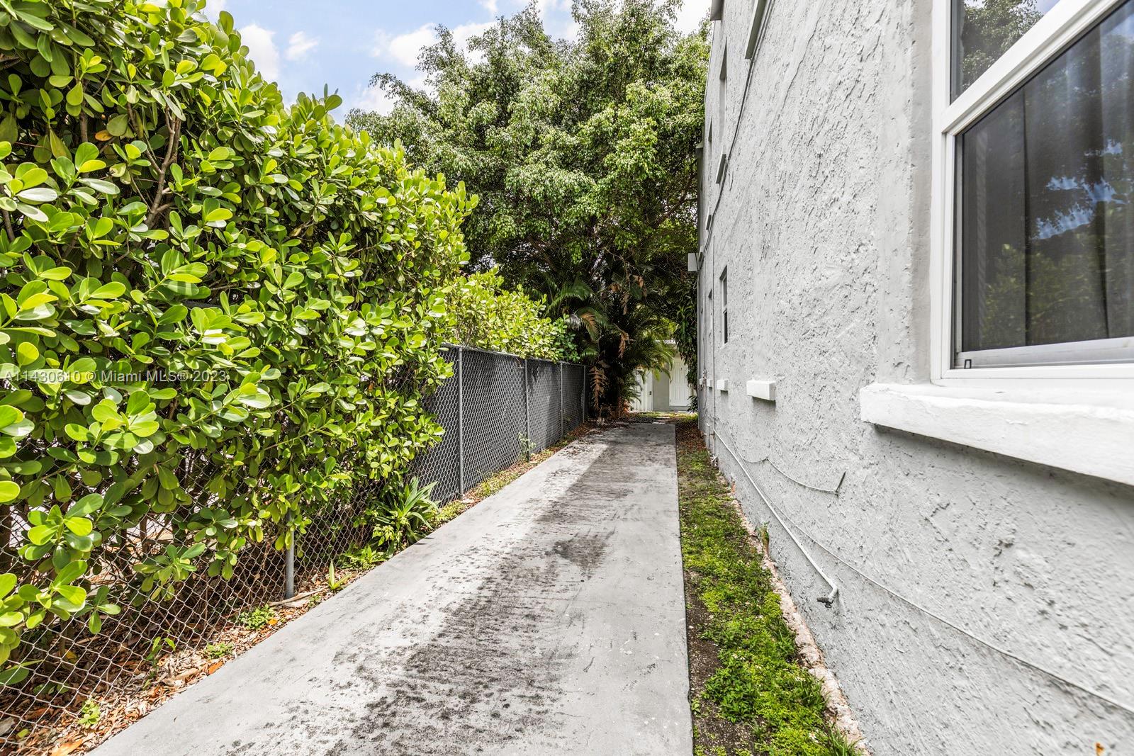 1840 SW 22nd Ter # 1