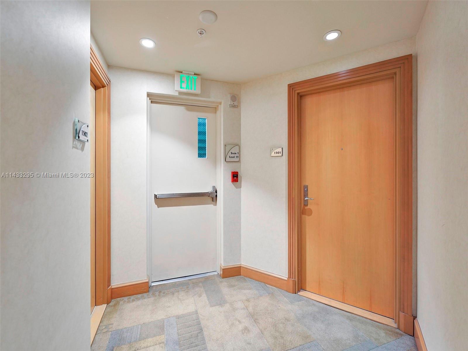 218 SE 14th St # 1501
