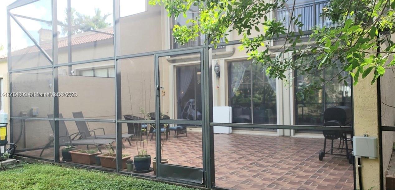 10003 Costa Del Sol Blvd # 67 Unit: E-67