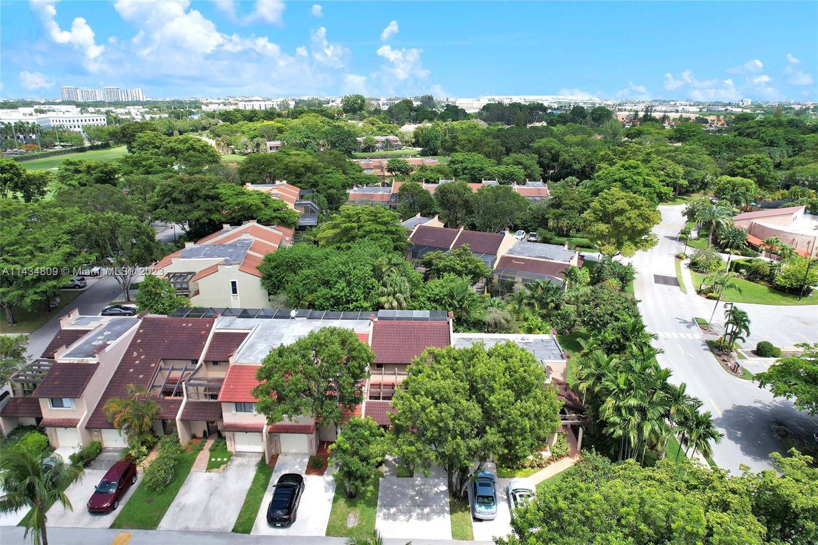 10003 Costa Del Sol Blvd # 67 Unit: E-67