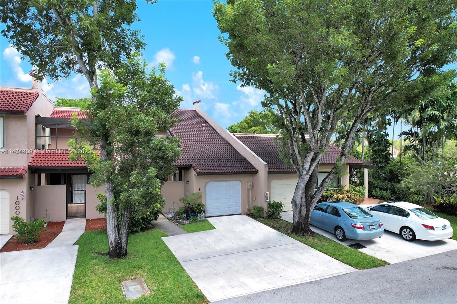 10003 Costa Del Sol Blvd # 67 Unit: E-67