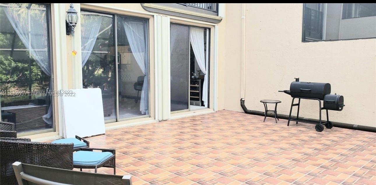 10003 Costa Del Sol Blvd # 67 Unit: E-67