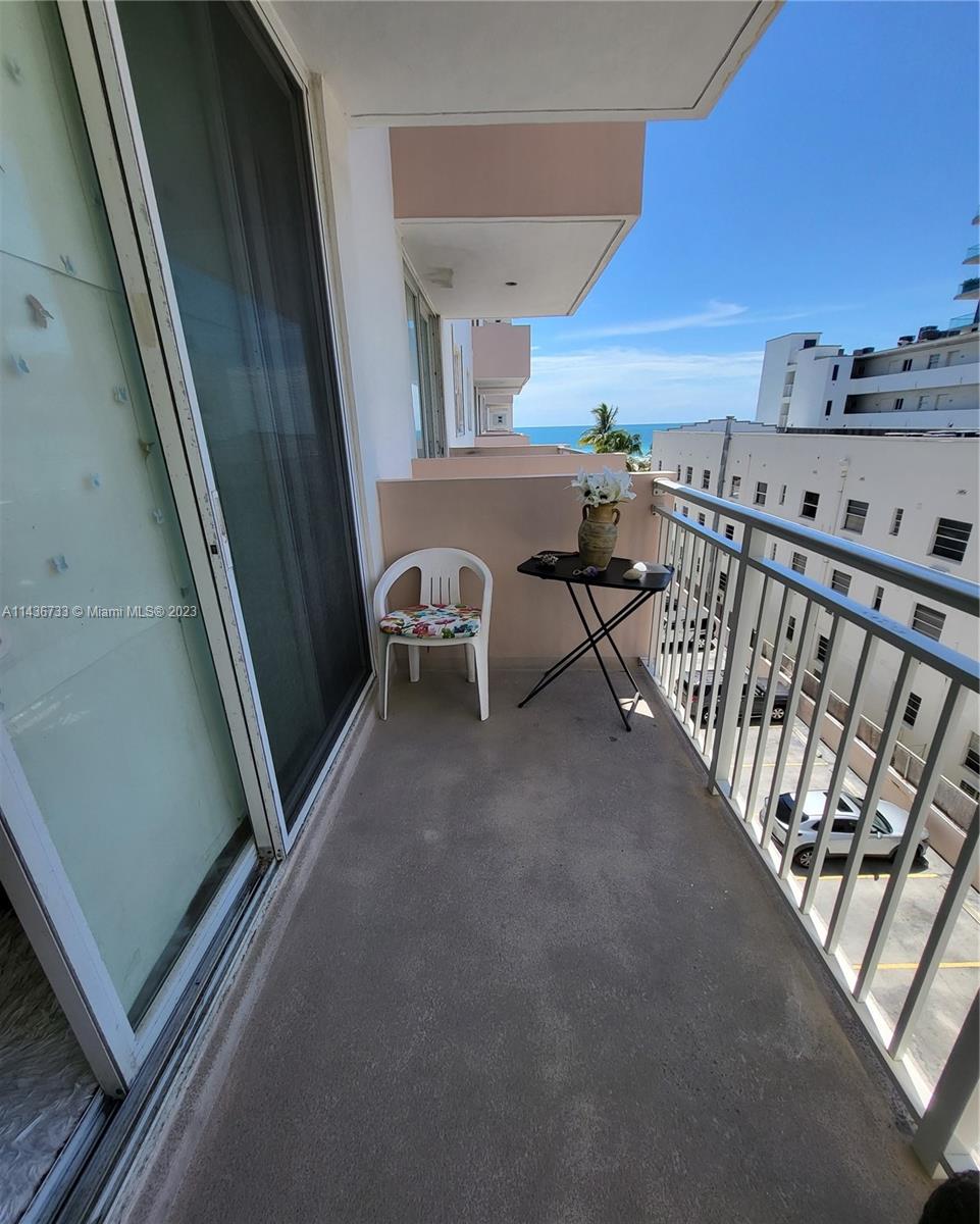 345 Ocean Dr # 507
