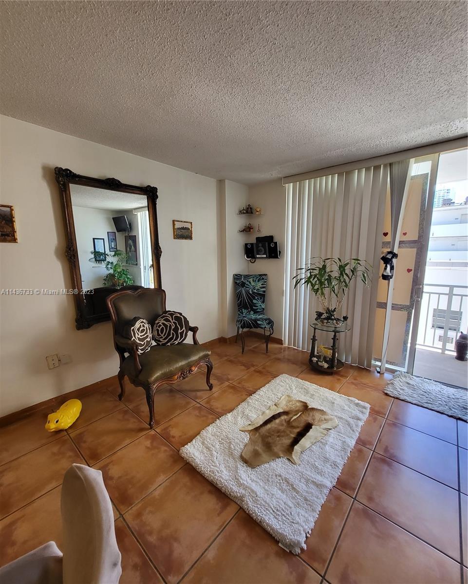 345 Ocean Dr # 507