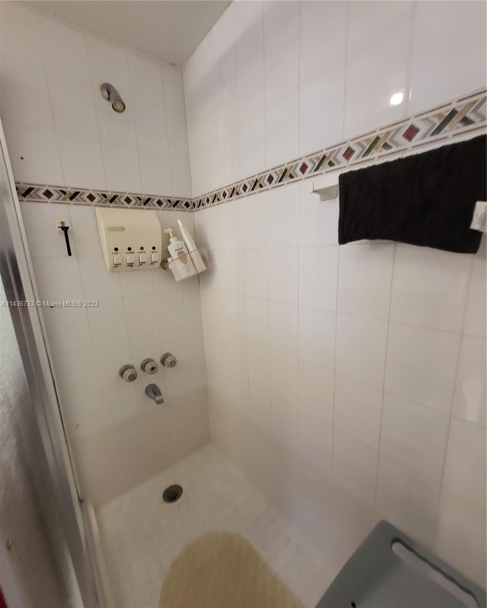 345 Ocean Dr # 507