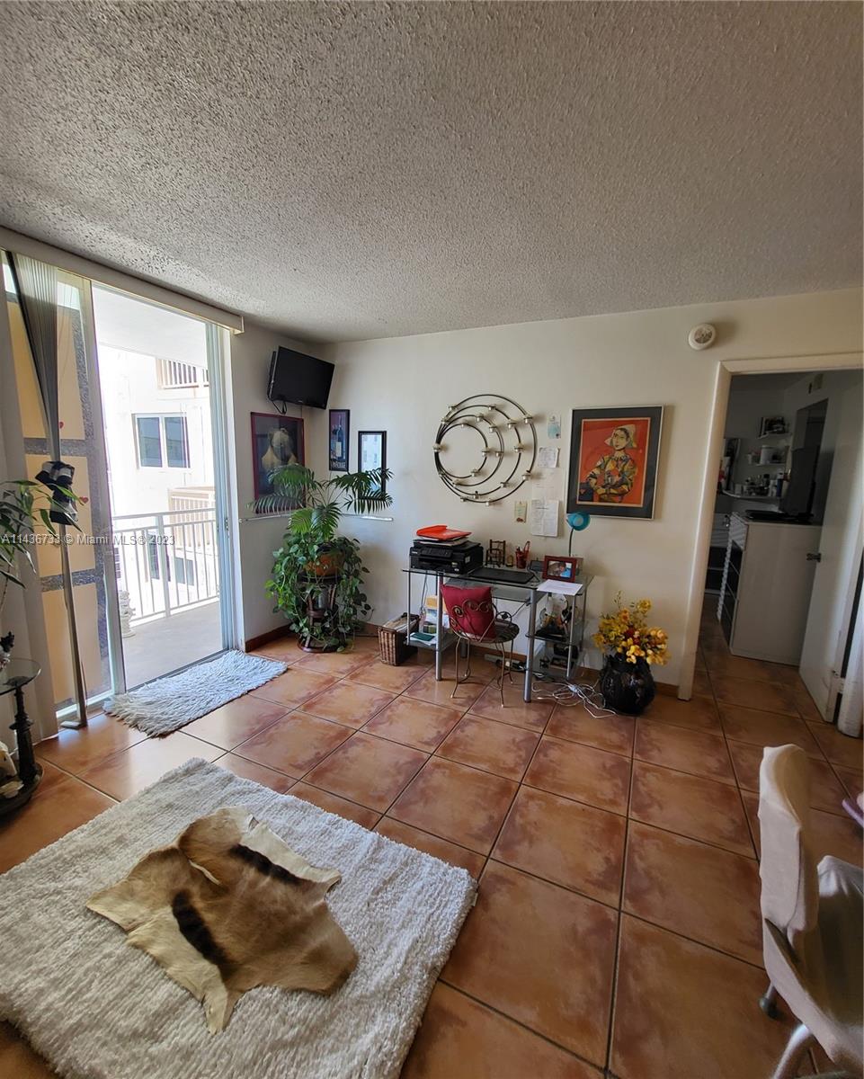 345 Ocean Dr # 507