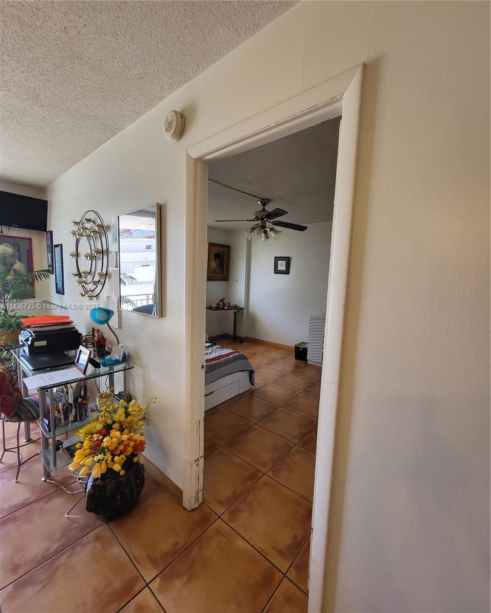 345 Ocean Dr # 507