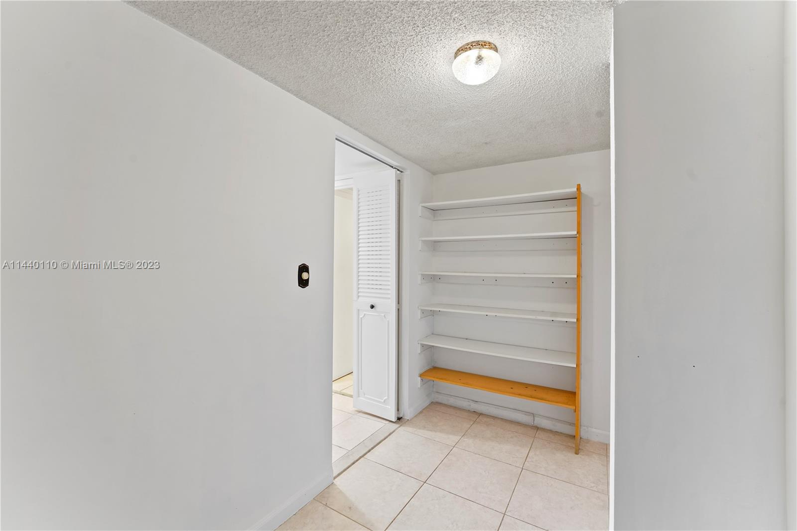 100 Golden Isles Dr # 406