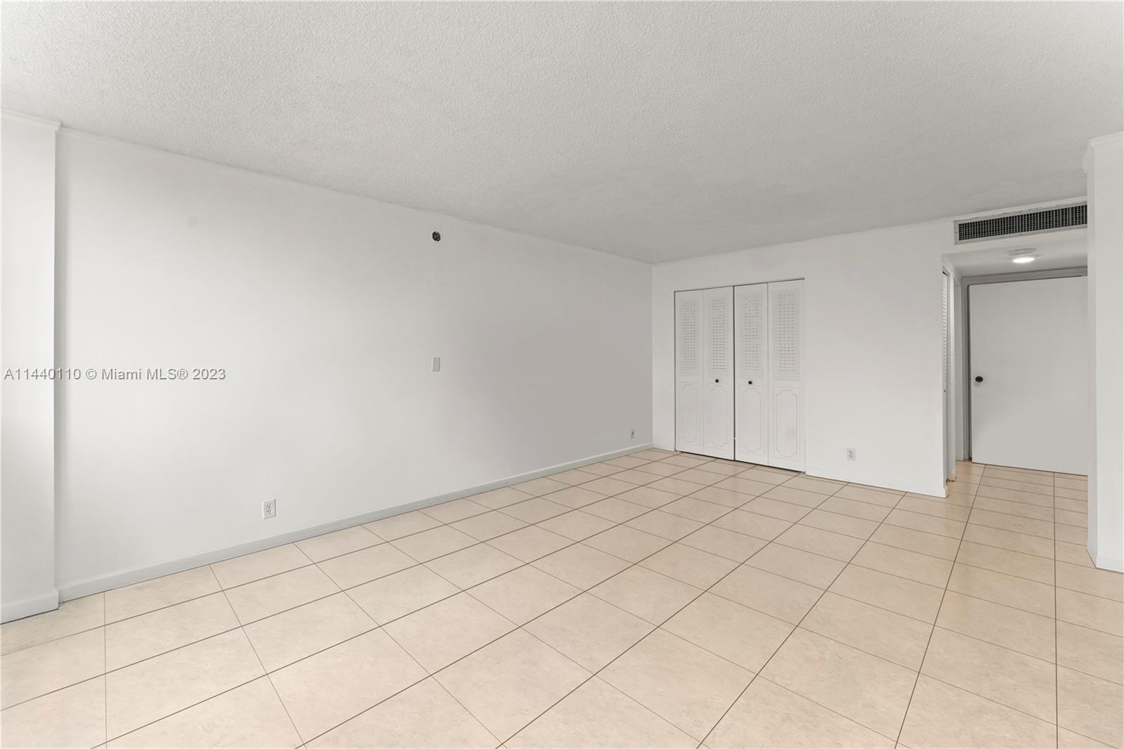 100 Golden Isles Dr # 406