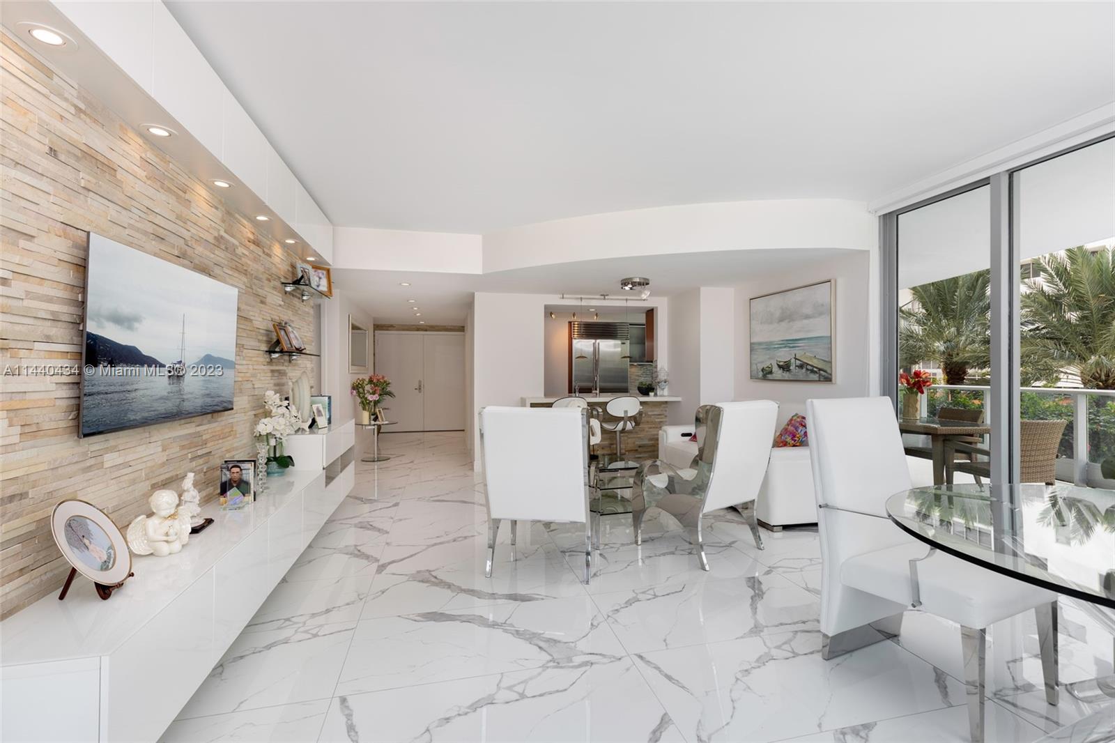 1331 Brickell Bay Dr # 202