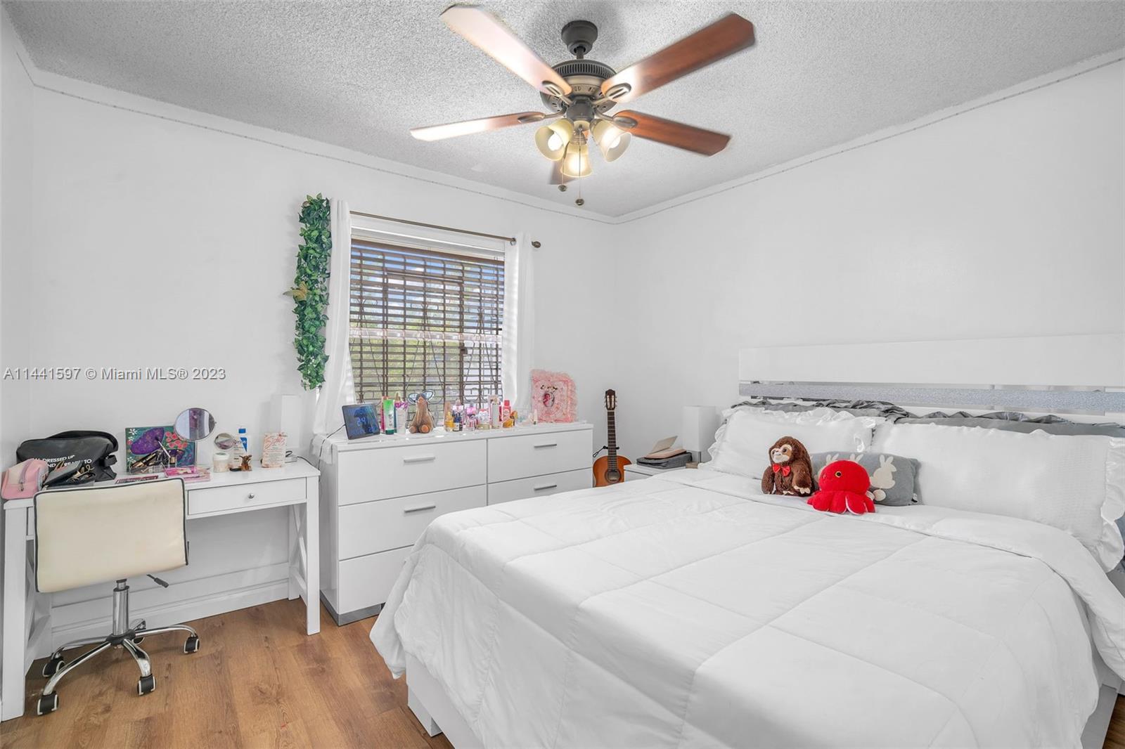 160 SW 30th Ave # 204A