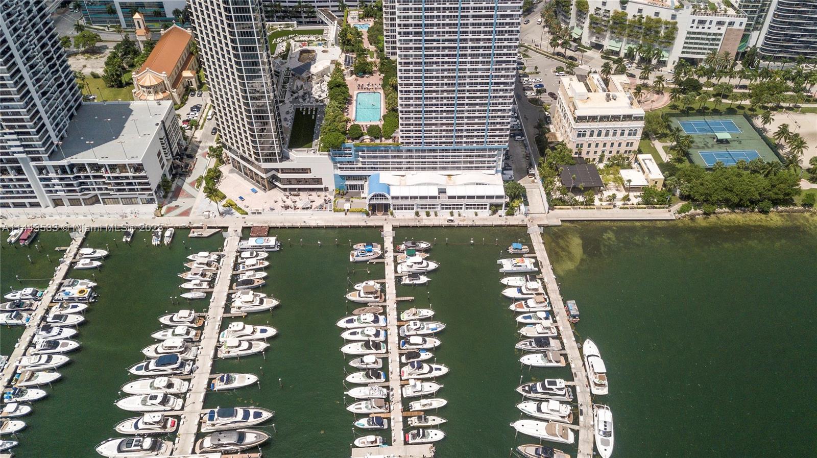 1717 N Bayshore Dr # 3641 Unit: A-3641
