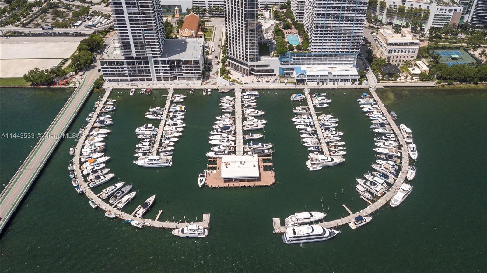 1717 N Bayshore Dr # 3641 Unit: A-3641