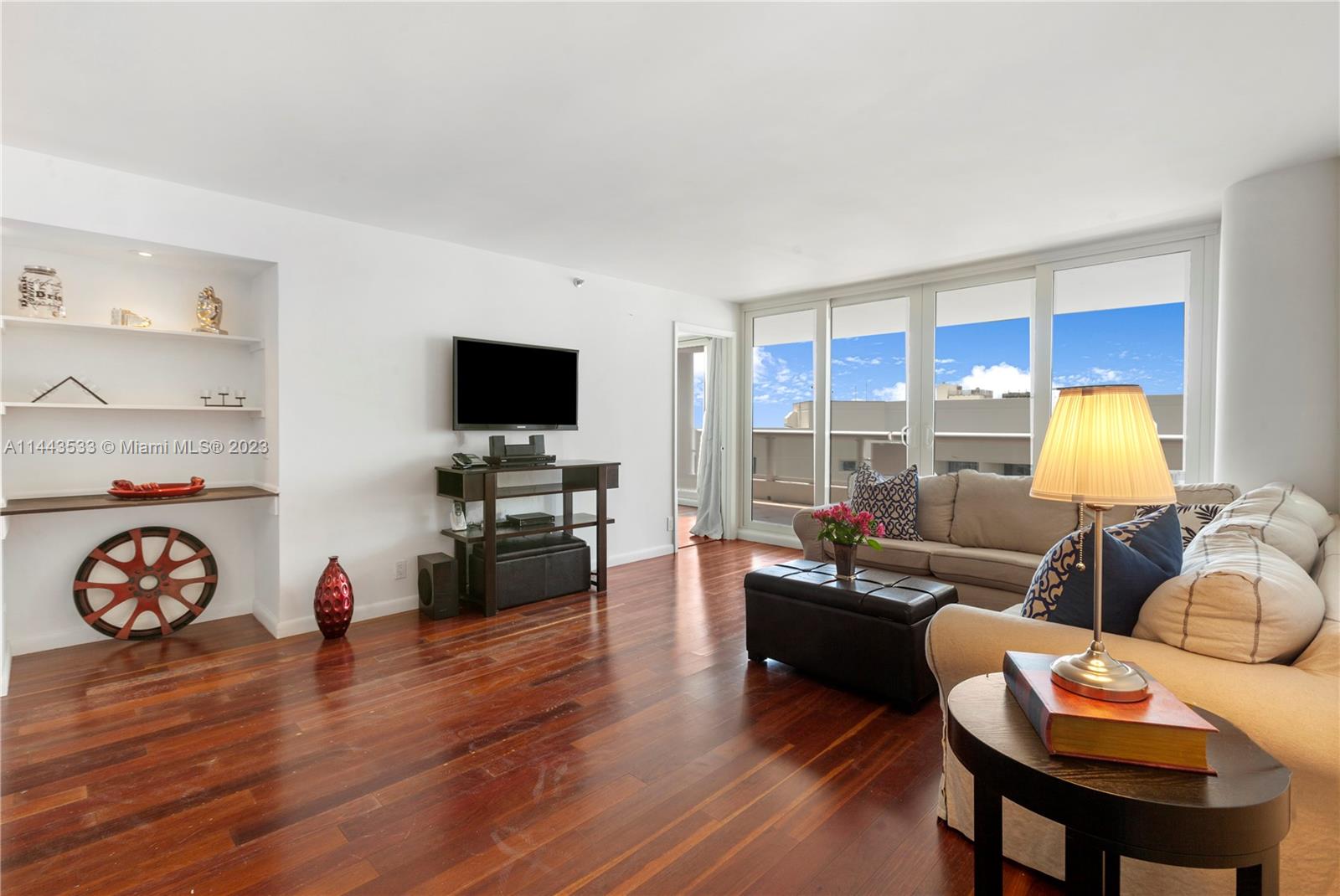 1717 N Bayshore Dr # 3641 Unit: A-3641