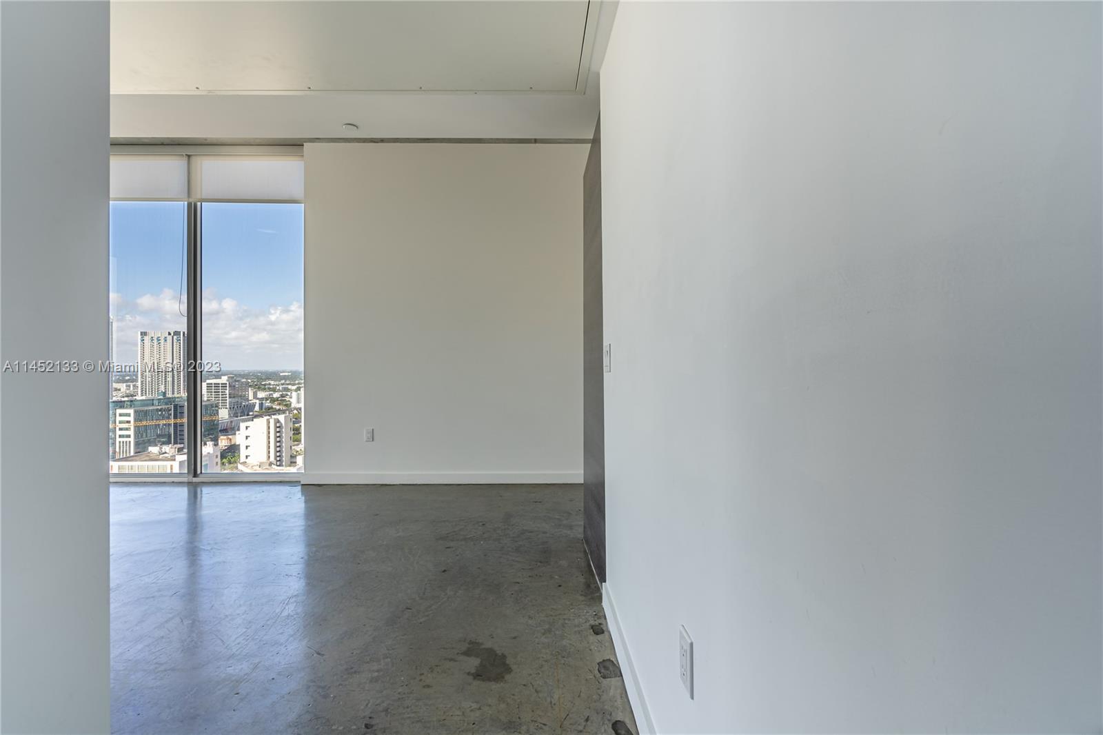 151 SE 1st St # 1810