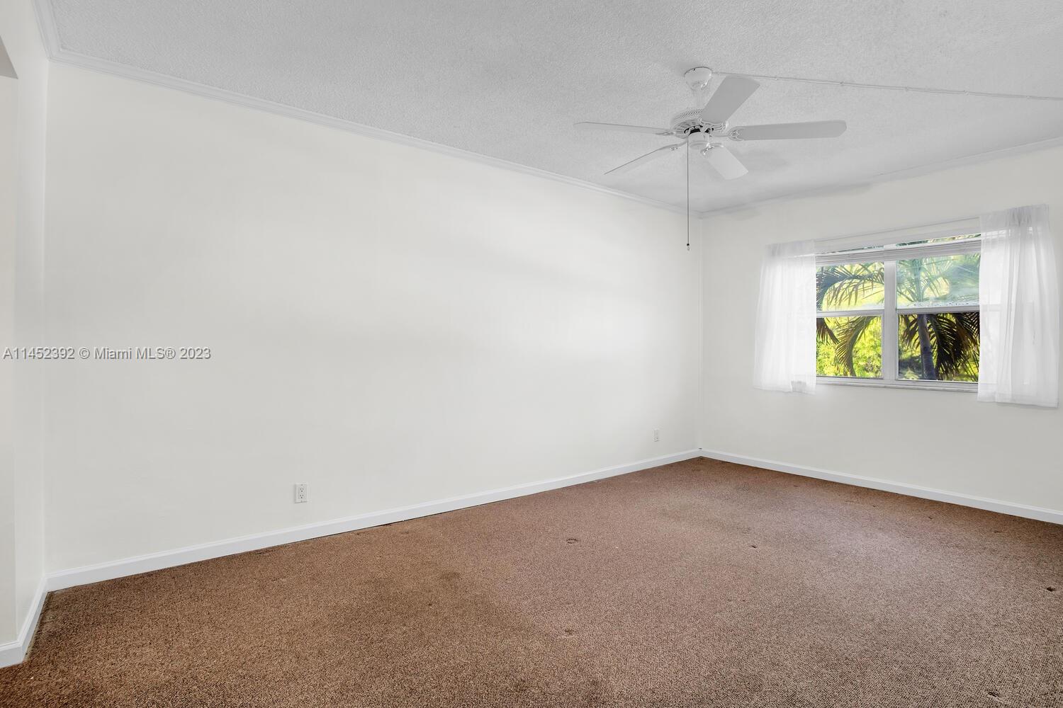 100 Edgewater Dr # 205