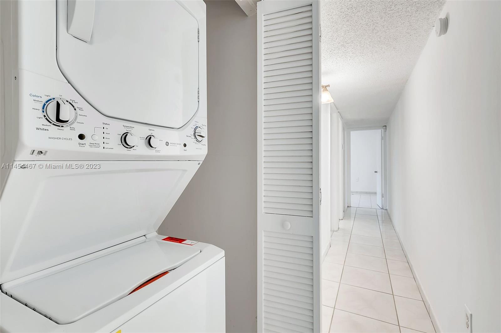2754 SW 13th St Unit: 1st Floor