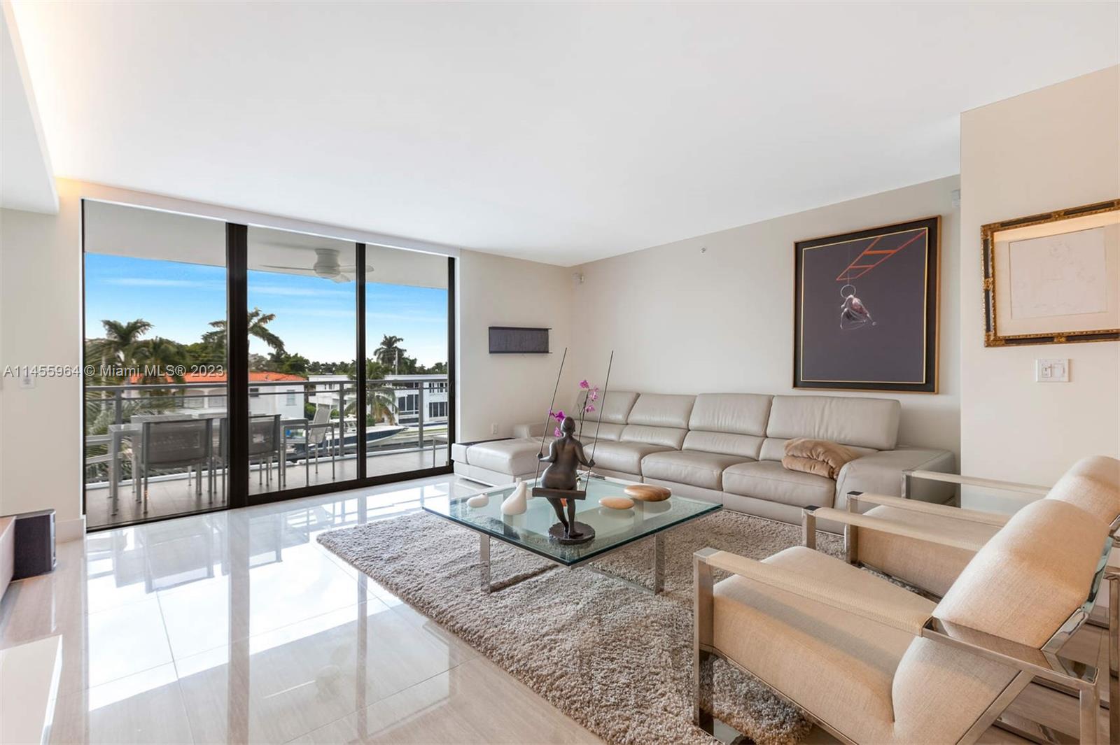 9400 W Bay Harbor Dr # 303
