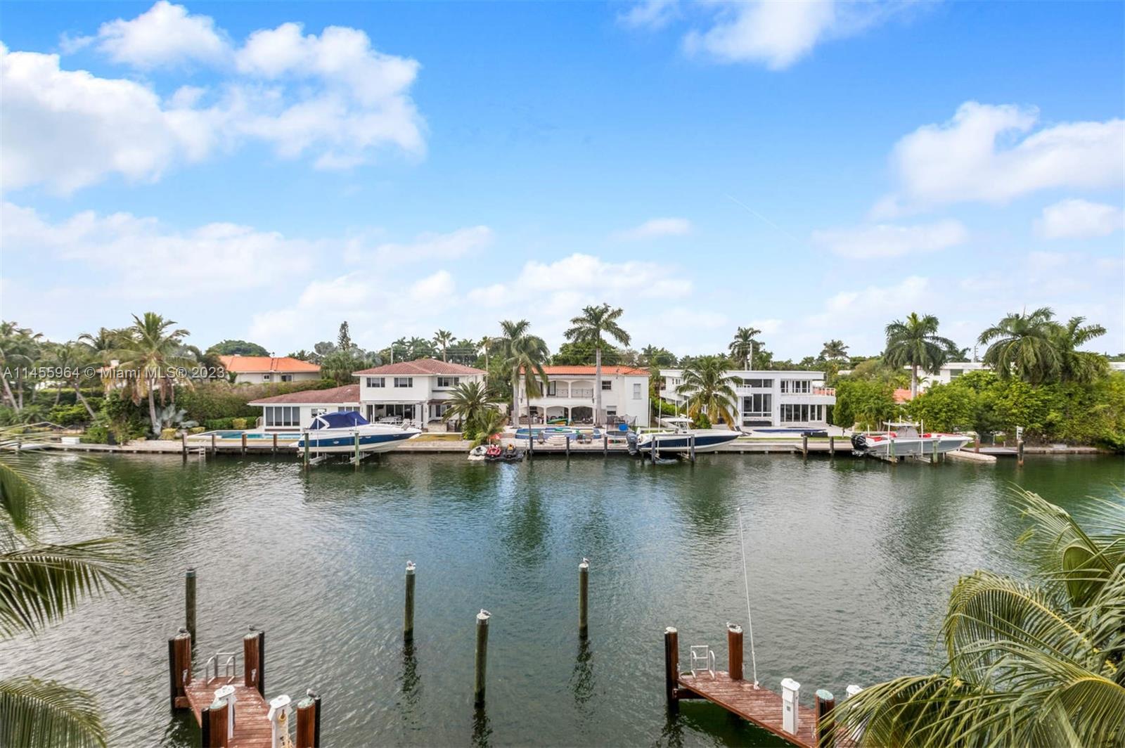9400 W Bay Harbor Dr # 303