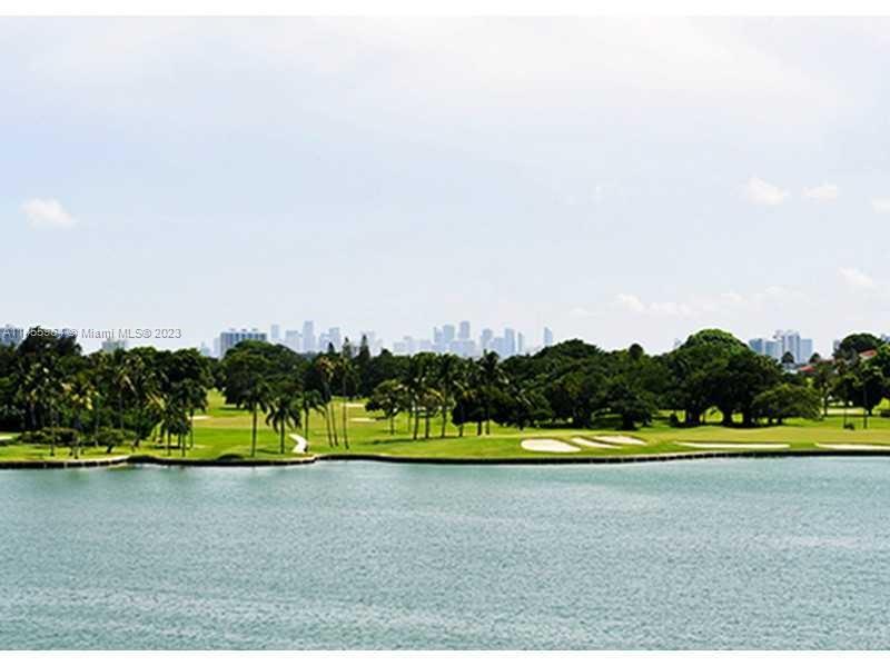9400 W Bay Harbor Dr # 303