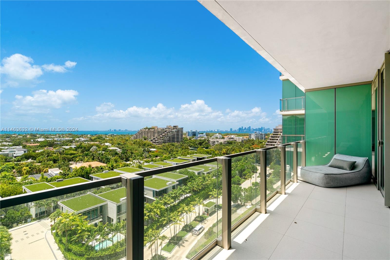 360 Ocean Dr # 1106S