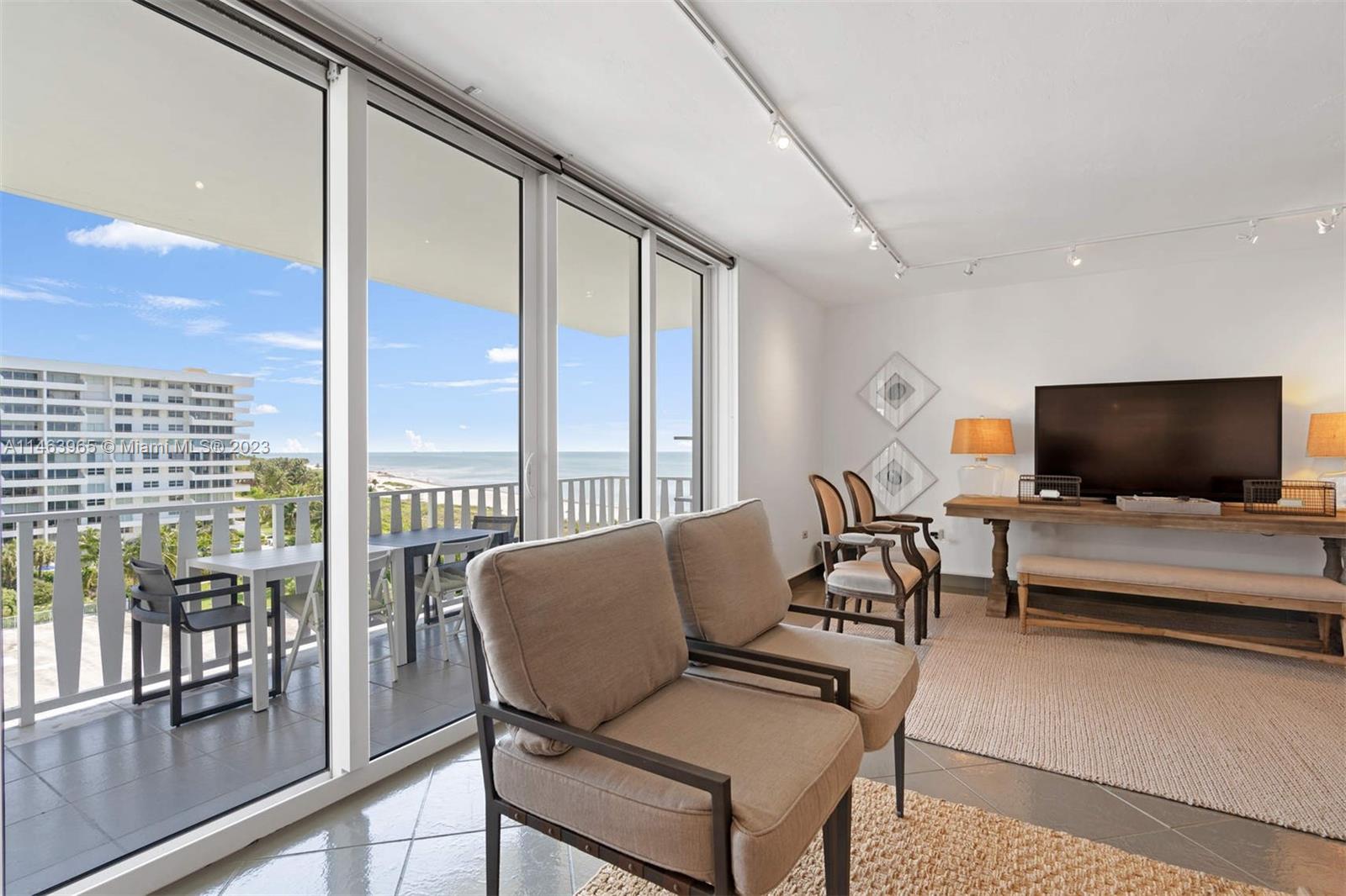 200 Ocean Lane Dr # 703